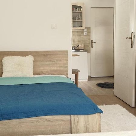 Napfeny Apartmanhaz Balatonberény Exterior foto