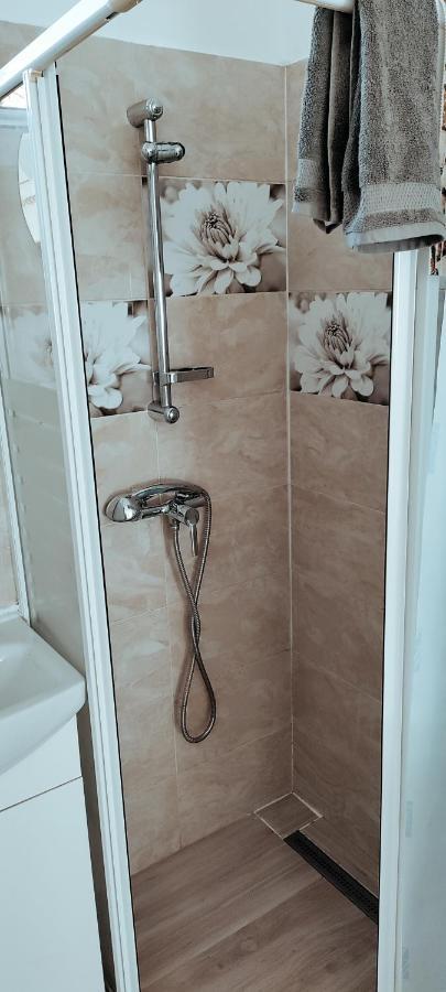 Napfeny Apartmanhaz Balatonberény Exterior foto